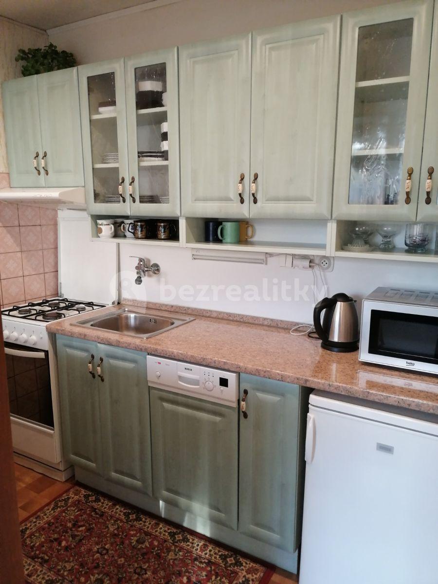 3 bedroom flat to rent, 67 m², Žandovská, Prague, Prague