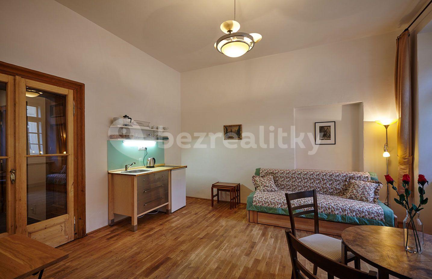 1 bedroom with open-plan kitchen flat to rent, 46 m², Míšeňská, Prague, Prague