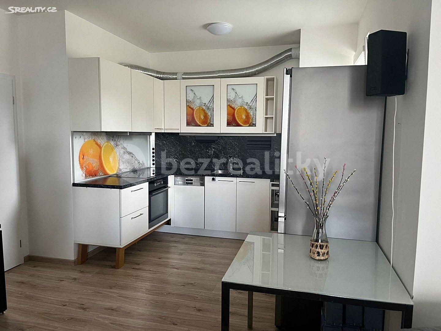 1 bedroom with open-plan kitchen flat for sale, 54 m², Saarinenova, Prague, Prague