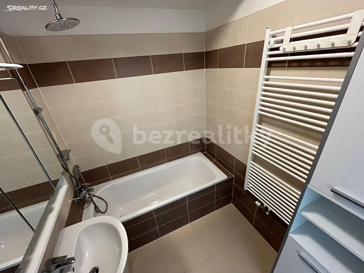 1 bedroom with open-plan kitchen flat for sale, 54 m², Saarinenova, Prague, Prague