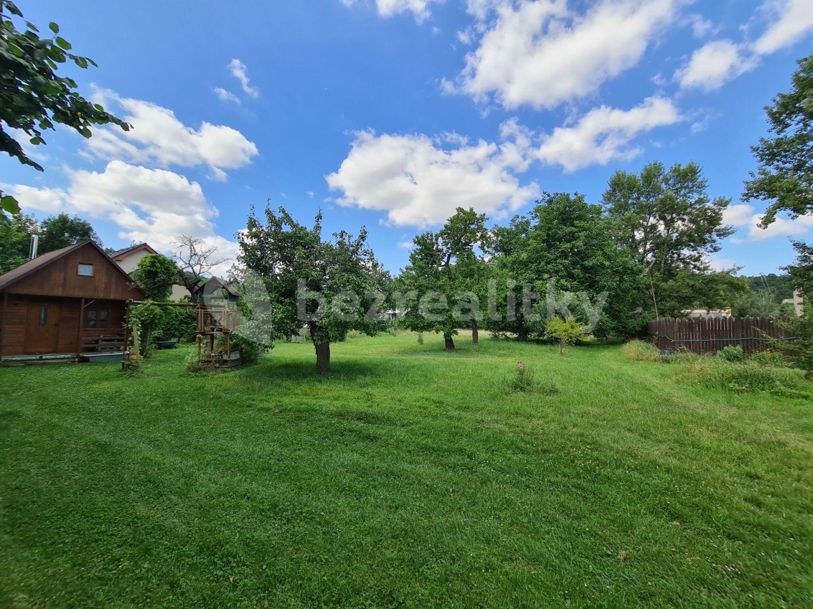 plot for sale, 2,590 m², Kralupy nad Vltavou, Středočeský Region