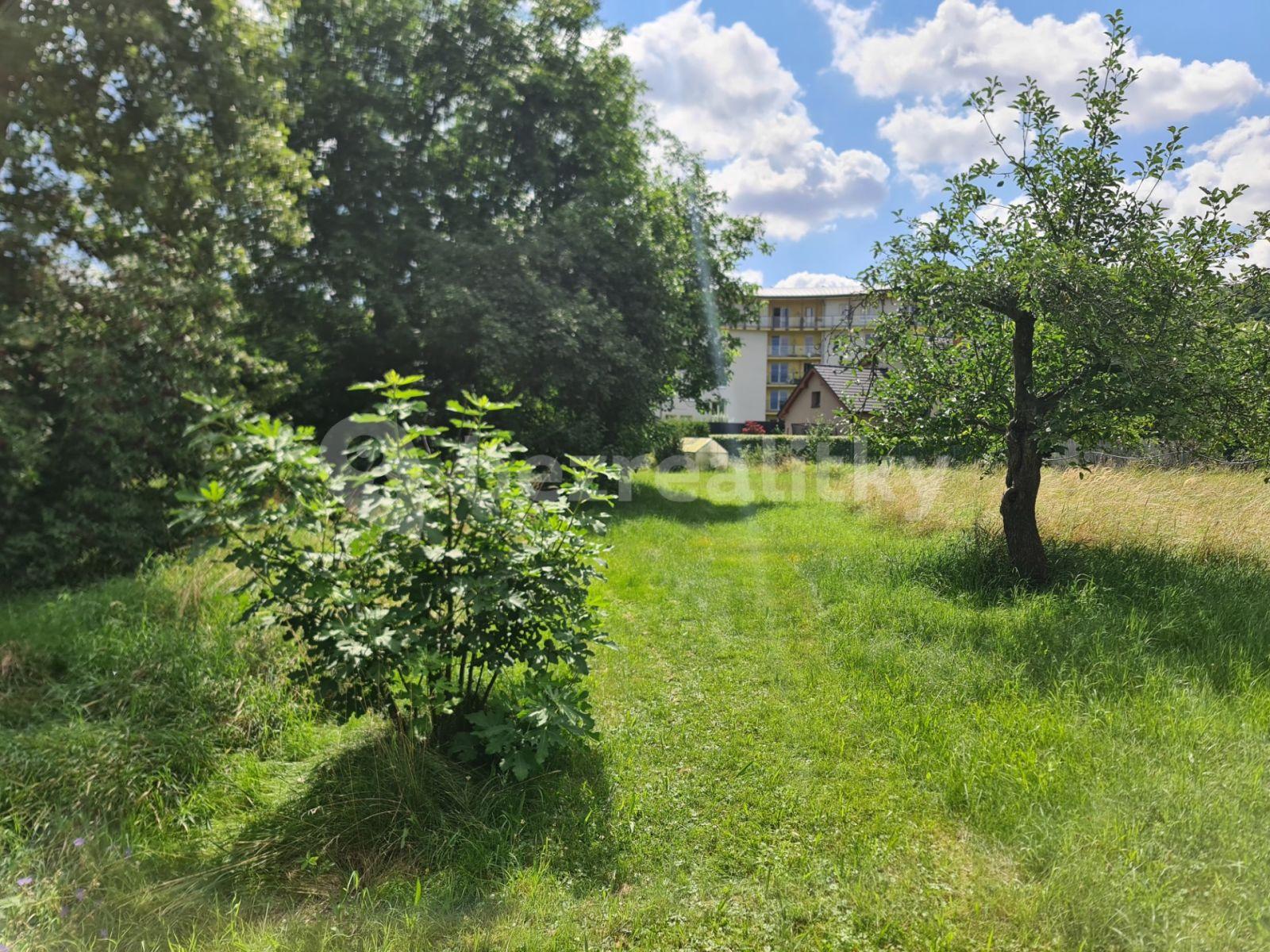 plot for sale, 2,590 m², Kralupy nad Vltavou, Středočeský Region