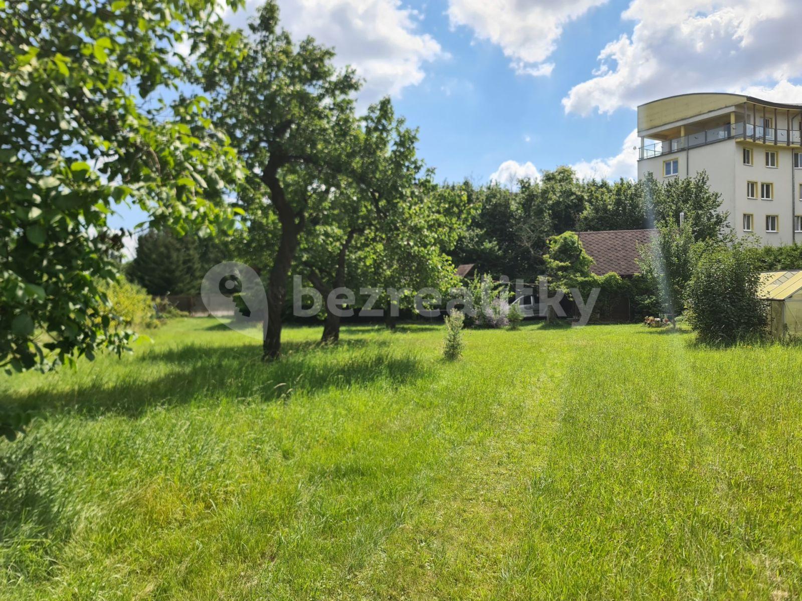 plot for sale, 2,590 m², Kralupy nad Vltavou, Středočeský Region