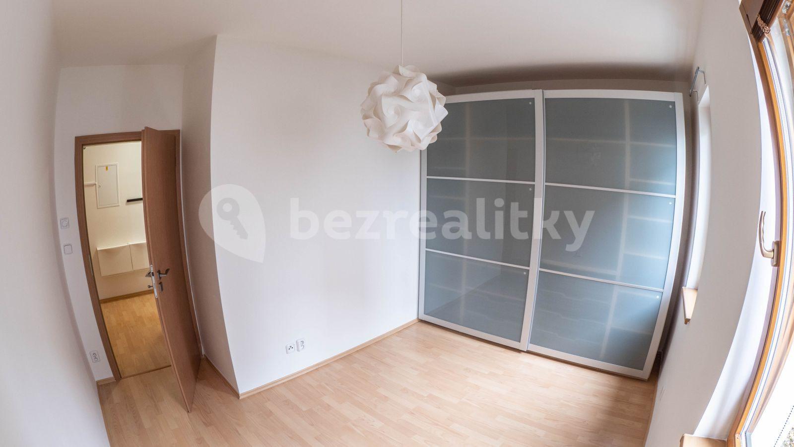 1 bedroom with open-plan kitchen flat for sale, 53 m², Na Rybárně, Hradec Králové, Královéhradecký Region