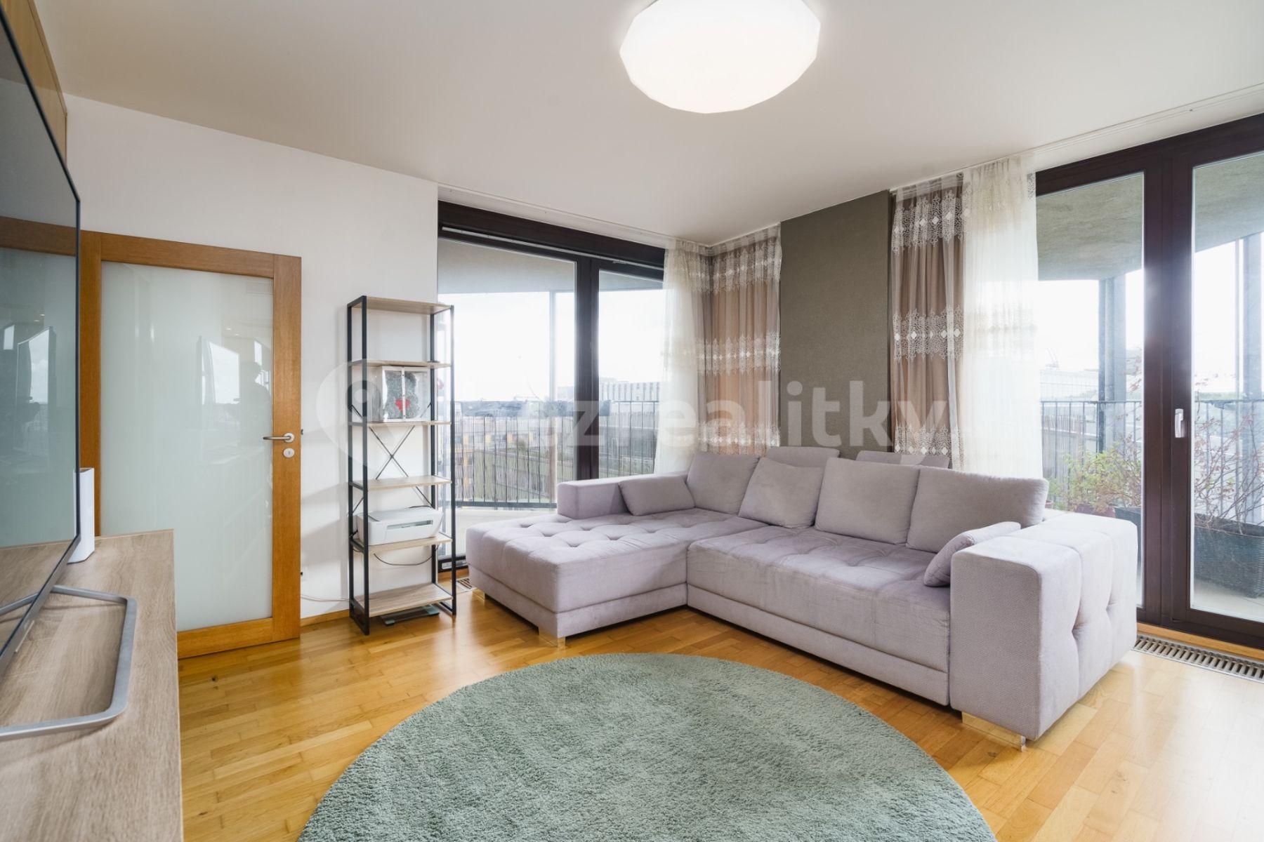 2 bedroom with open-plan kitchen flat for sale, 148 m², Pitterova, Prague, Prague