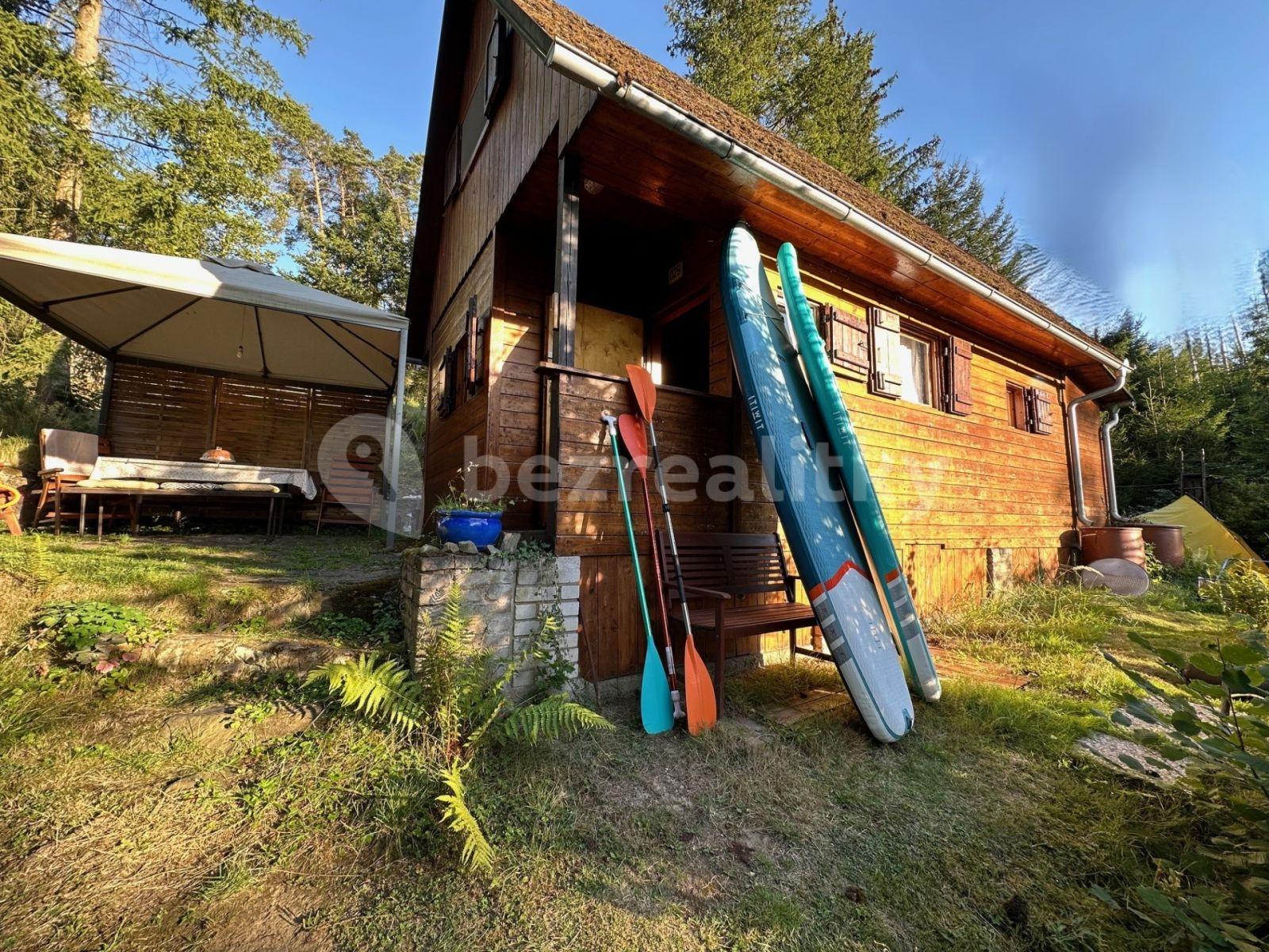 recreational property for sale, 1,343 m², Lštění, Středočeský Region