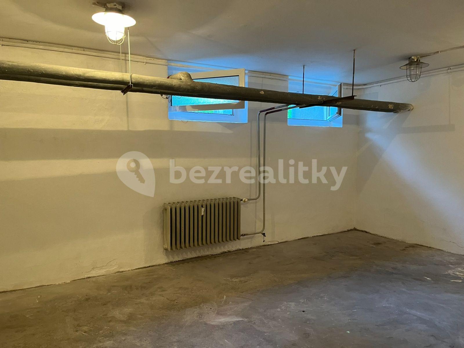 non-residential property to rent, 26 m², Havlínova, Prague, Prague