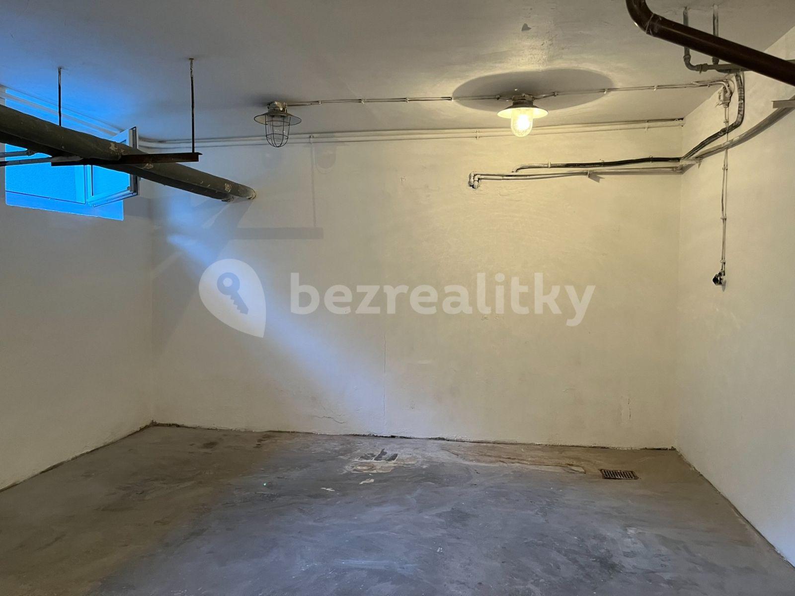 non-residential property to rent, 26 m², Havlínova, Prague, Prague