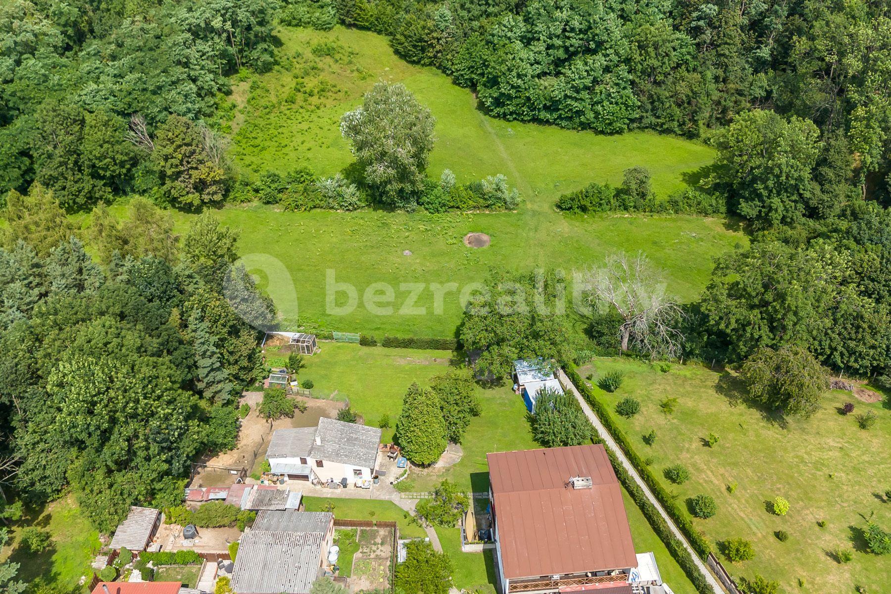 plot for sale, 886 m², K Dálnici, Panenské Břežany, Středočeský Region