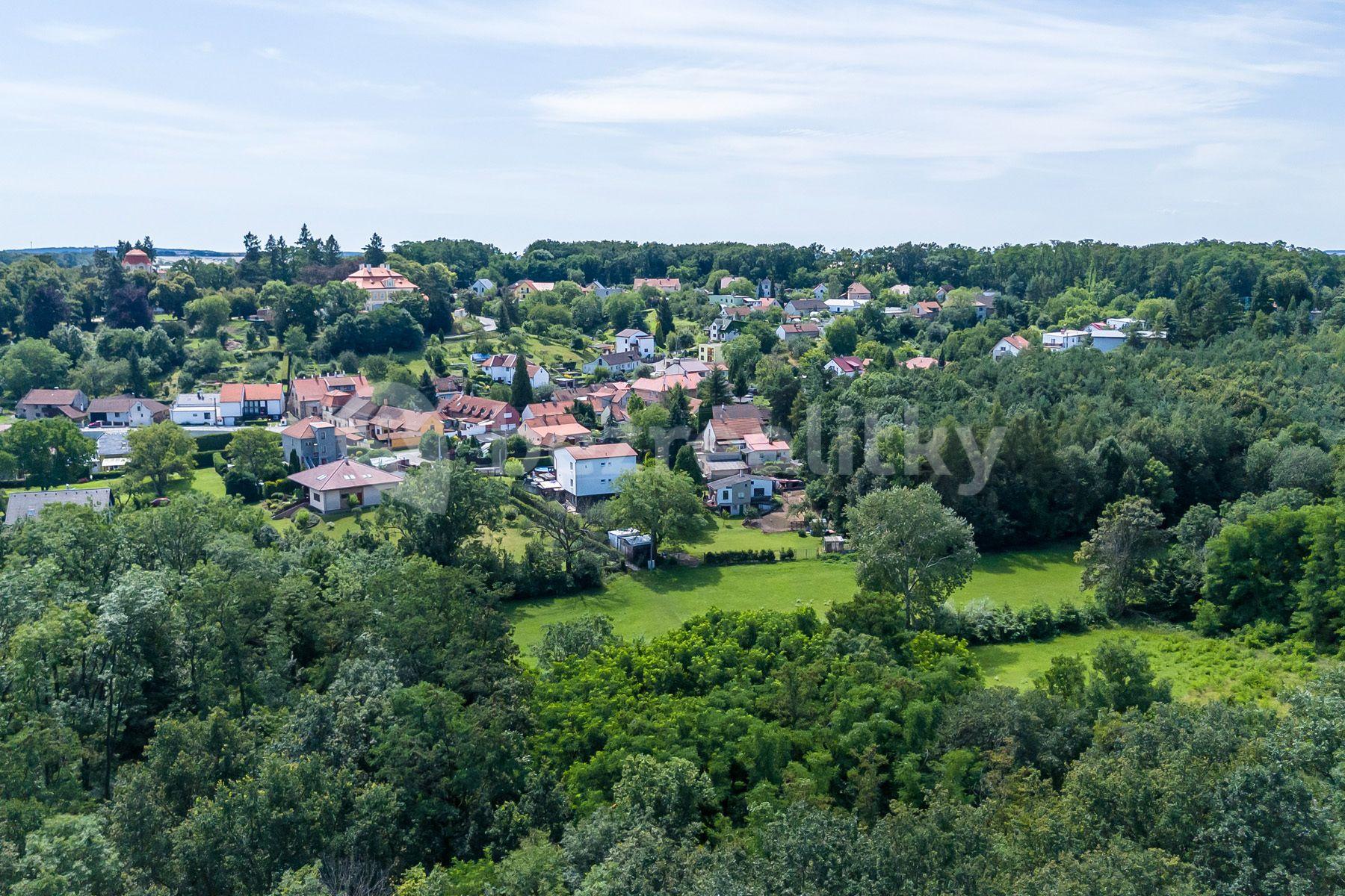 plot for sale, 886 m², K Dálnici, Panenské Břežany, Středočeský Region