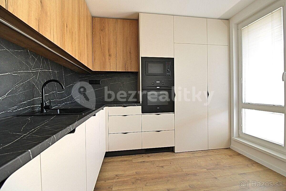 2 bedroom flat for sale, 67 m², Hlboká, Nitra, Nitriansky Region