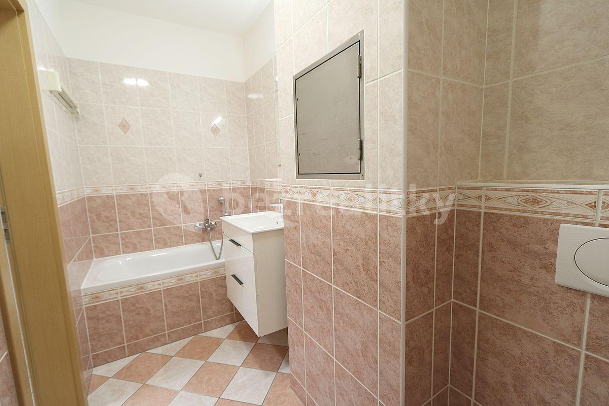 Studio flat for sale, 46 m², Andersenova, Prague, Prague