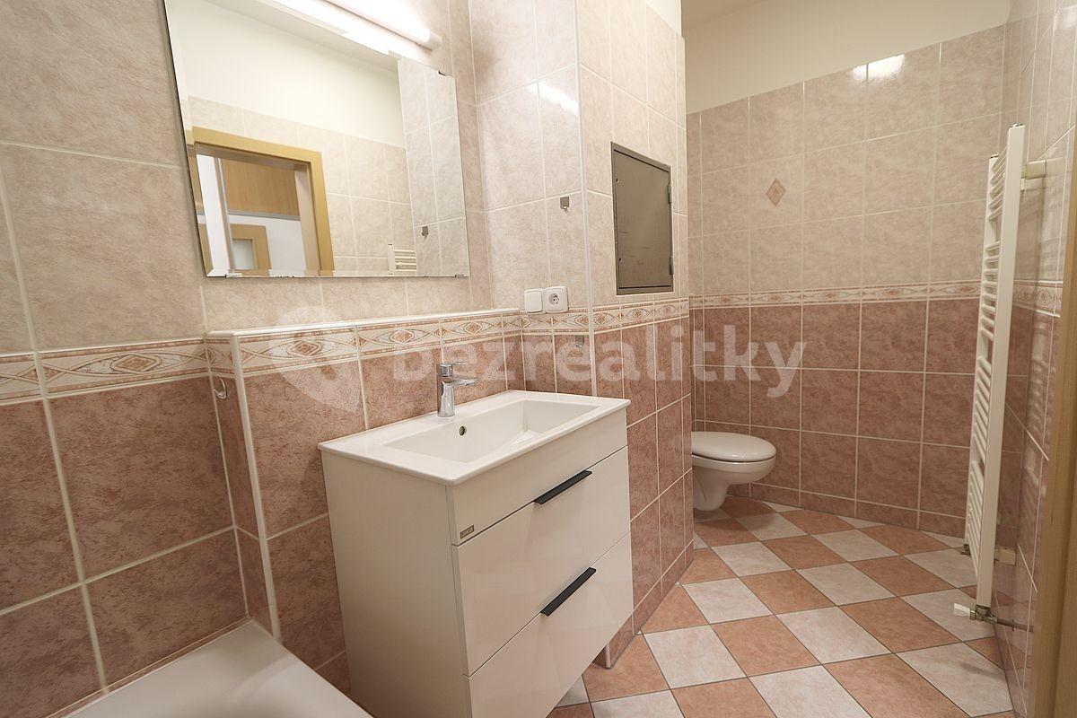 Studio flat for sale, 46 m², Andersenova, Prague, Prague