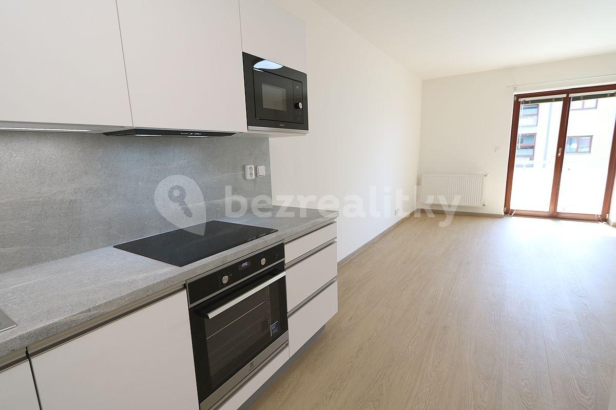 Studio flat for sale, 46 m², Andersenova, Prague, Prague