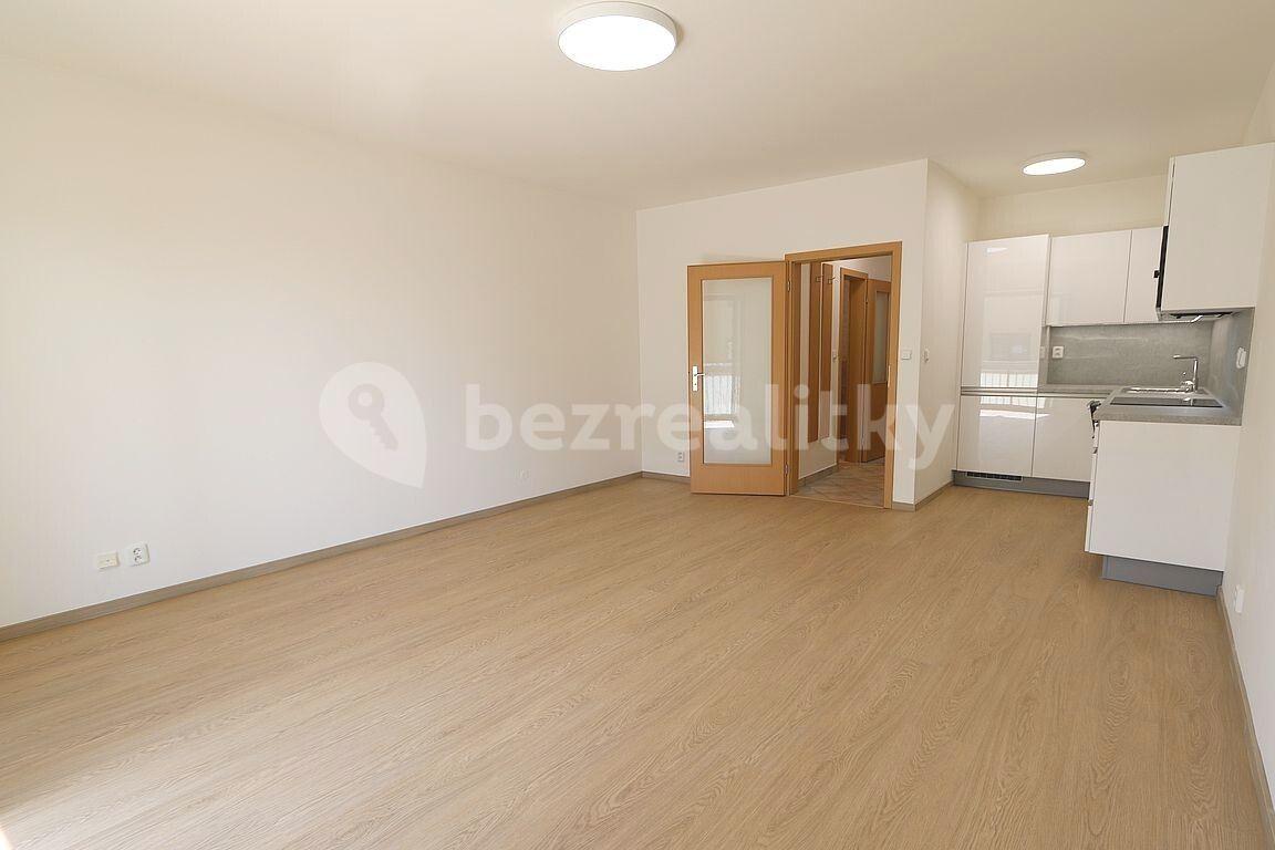 Studio flat for sale, 46 m², Andersenova, Prague, Prague