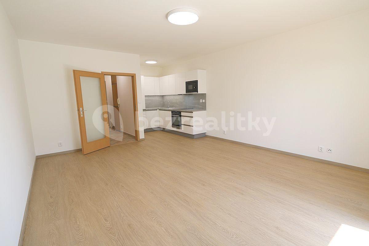 Studio flat for sale, 46 m², Andersenova, Prague, Prague