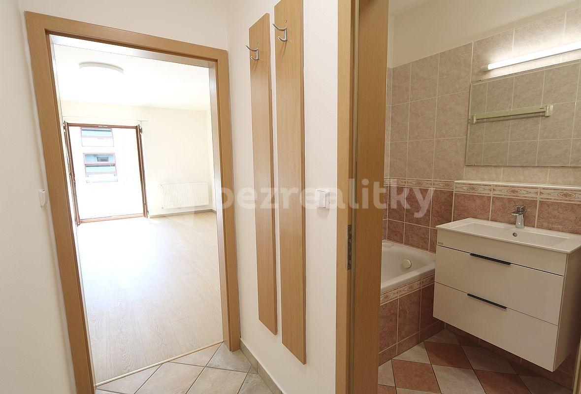 Studio flat for sale, 46 m², Andersenova, Prague, Prague