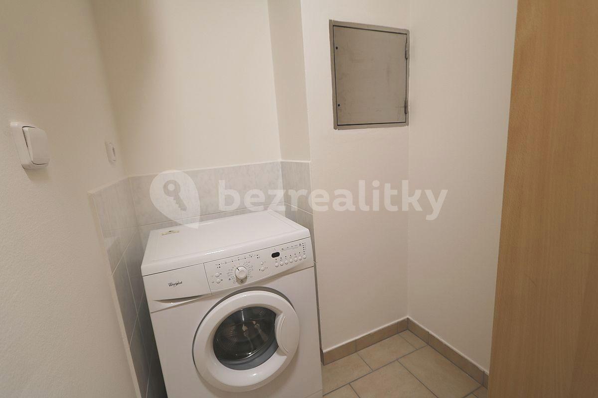 Studio flat for sale, 46 m², Andersenova, Prague, Prague