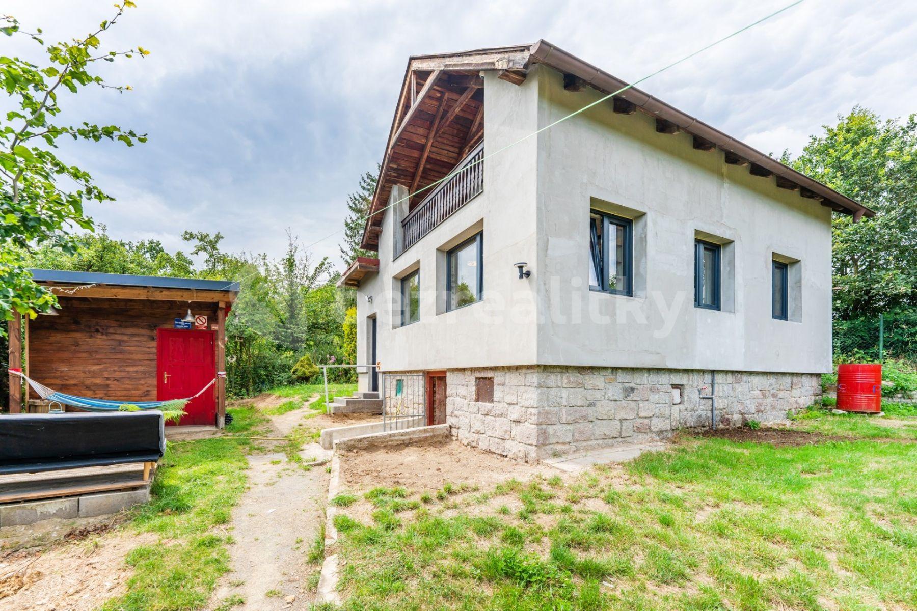 recreational property for sale, 2,684 m², K Březině, Hrusice, Středočeský Region