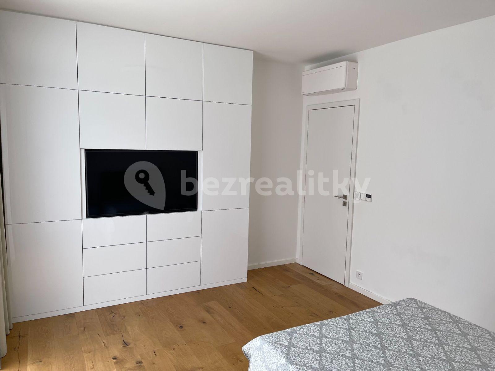 3 bedroom with open-plan kitchen flat for sale, 153 m², Smrčkova, Prague, Prague