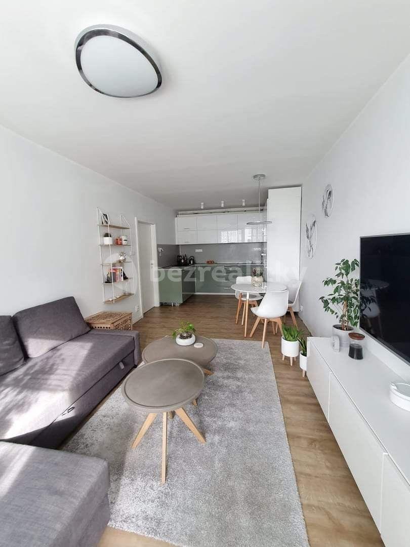 2 bedroom with open-plan kitchen flat for sale, 67 m², Kukelská, Prague, Prague