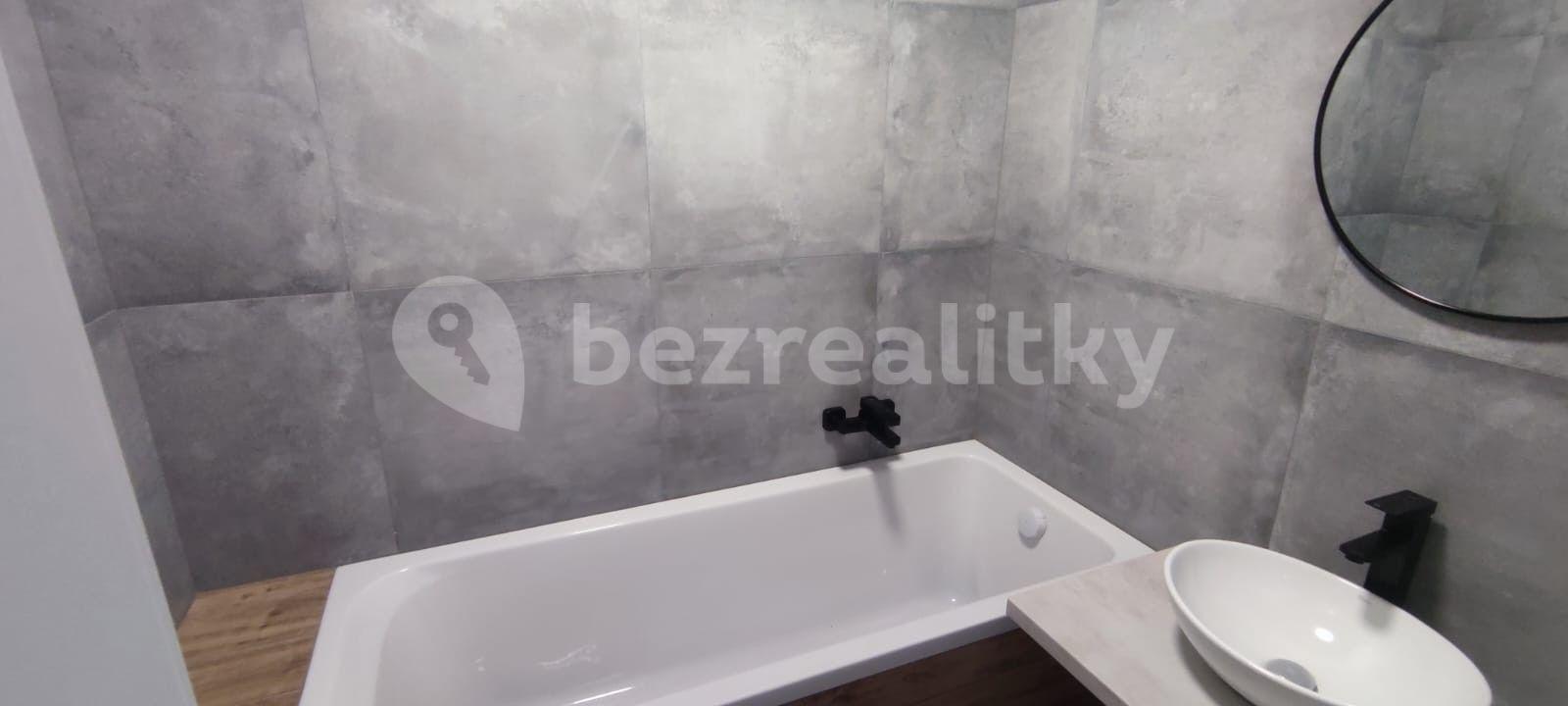 2 bedroom with open-plan kitchen flat for sale, 67 m², Wilsonova, Hlinsko, Pardubický Region