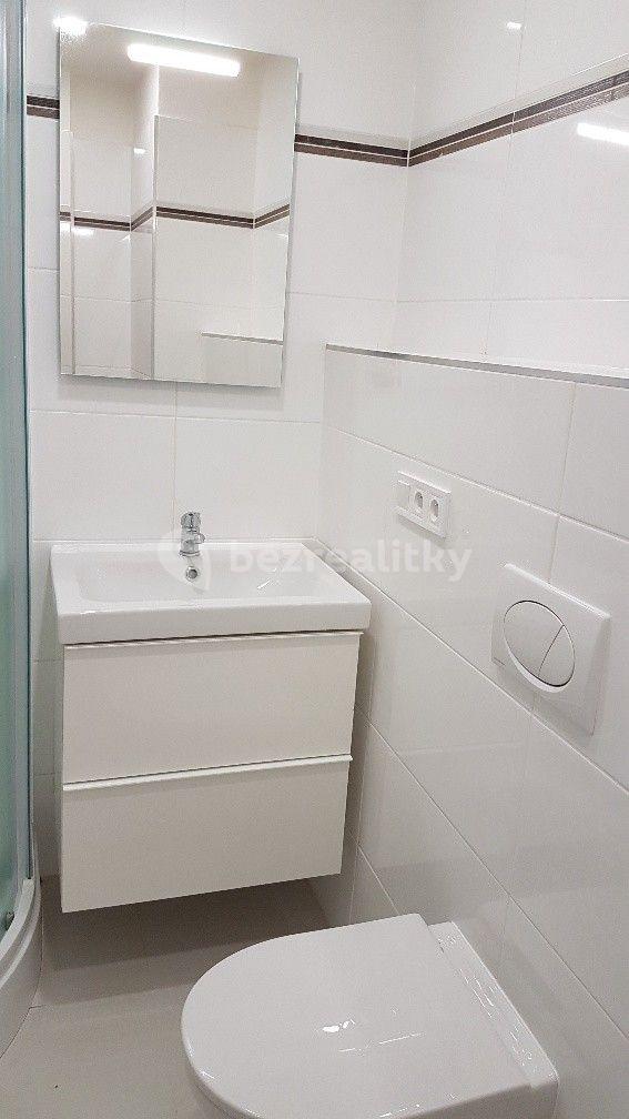 Studio flat for sale, 20 m², Jakutská, Prague, Prague