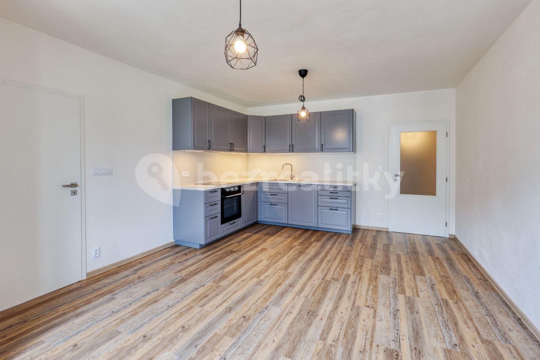 1 bedroom with open-plan kitchen flat to rent, 48 m², Řičákova, Přeštice, Plzeňský Region