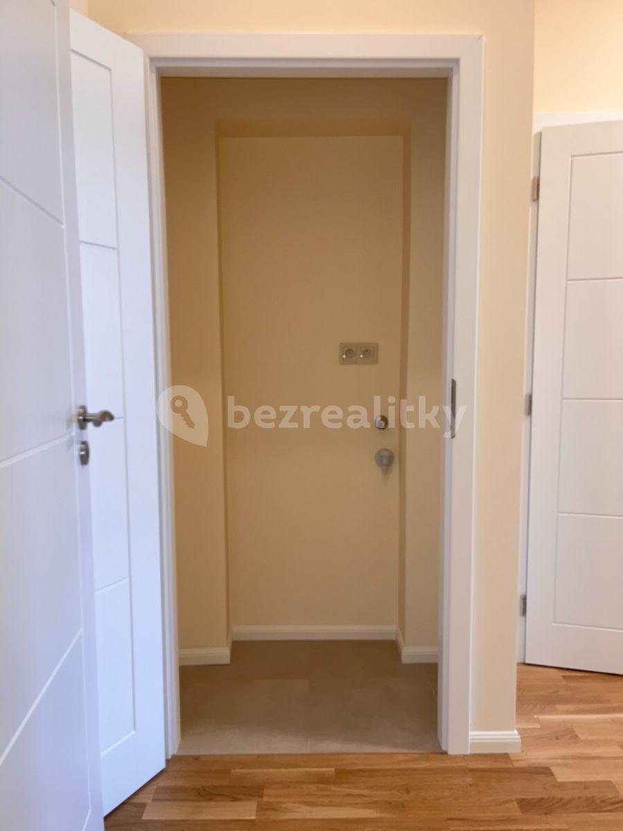 2 bedroom with open-plan kitchen flat for sale, 63 m², Křížkovského, Brno, Jihomoravský Region