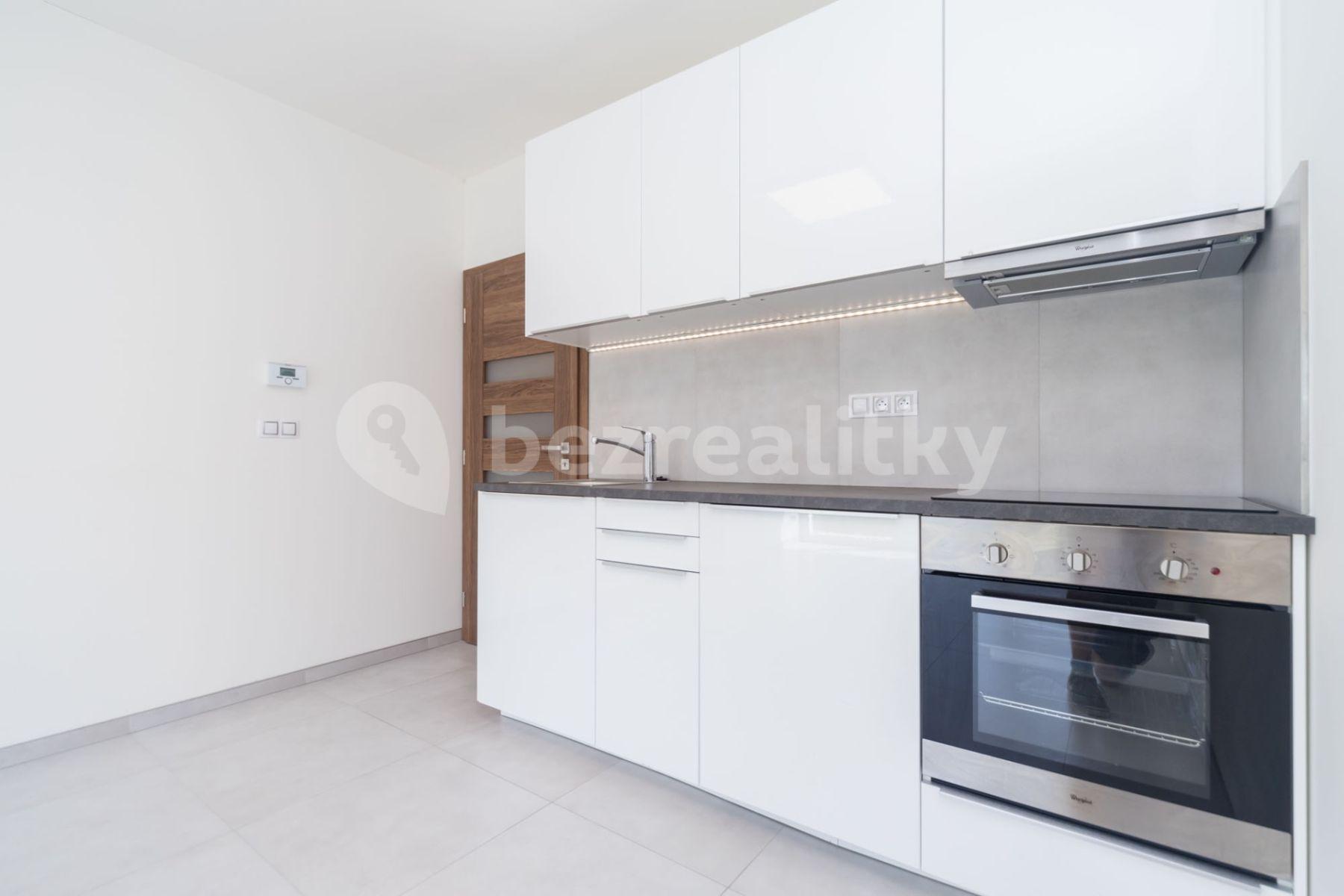 Studio flat to rent, 22 m², Na Vysočanských vinicích, Prague, Prague