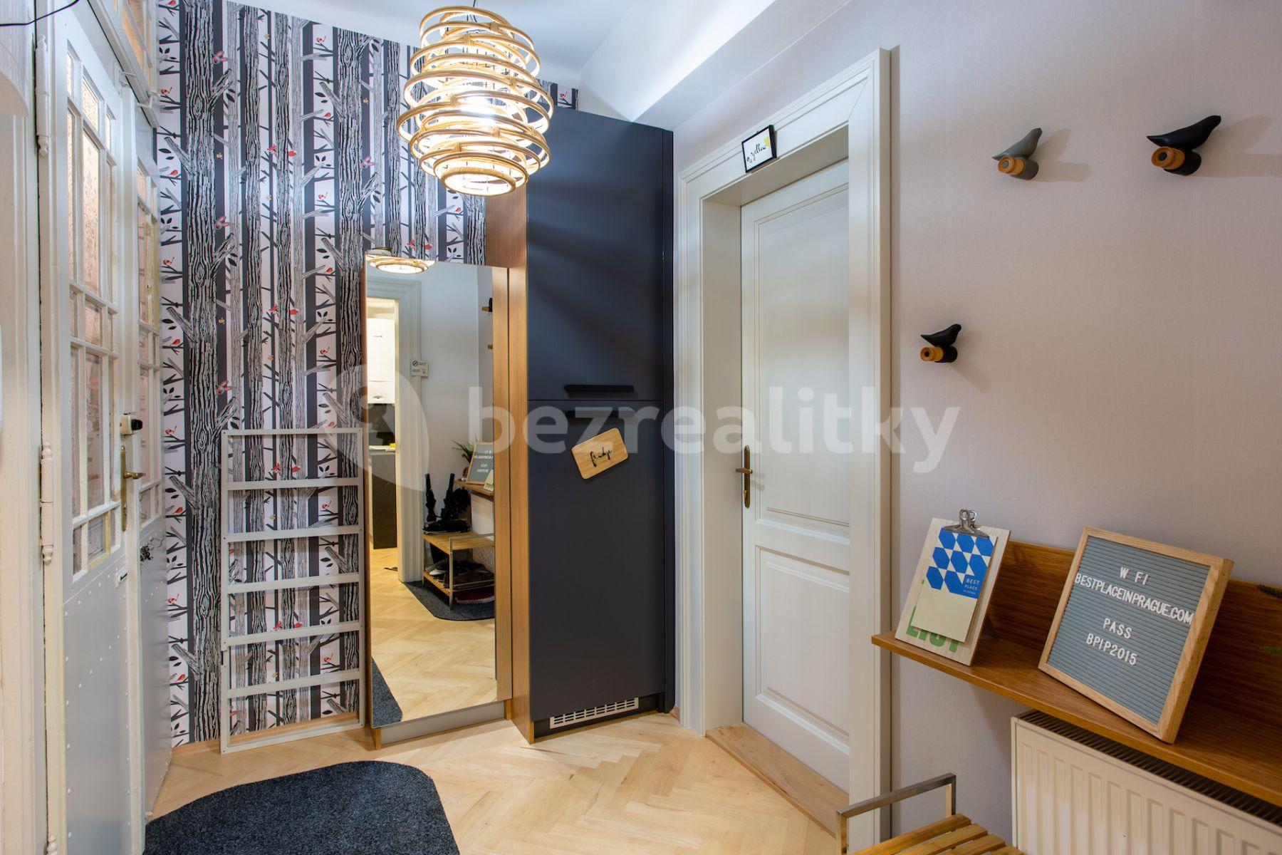 2 bedroom with open-plan kitchen flat to rent, 90 m², Blanická, Prague, Prague