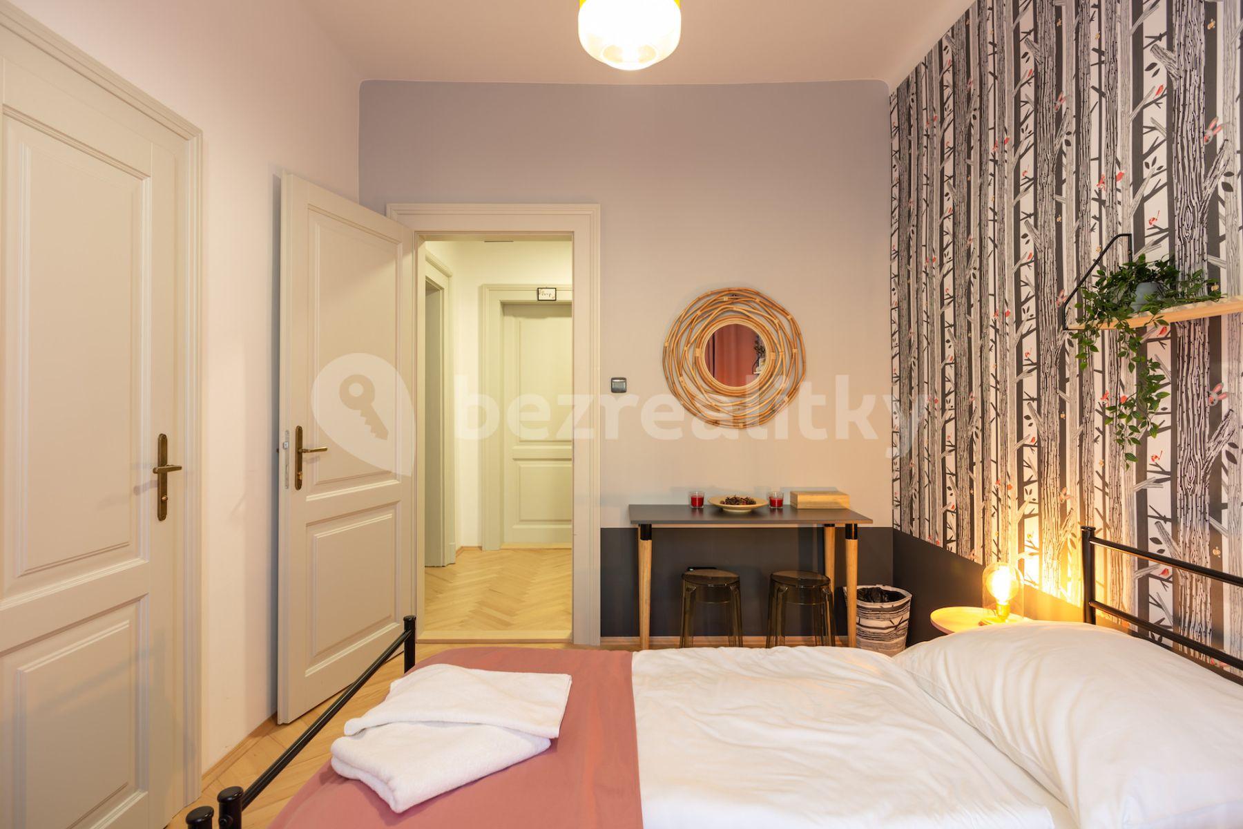 2 bedroom with open-plan kitchen flat to rent, 90 m², Blanická, Prague, Prague