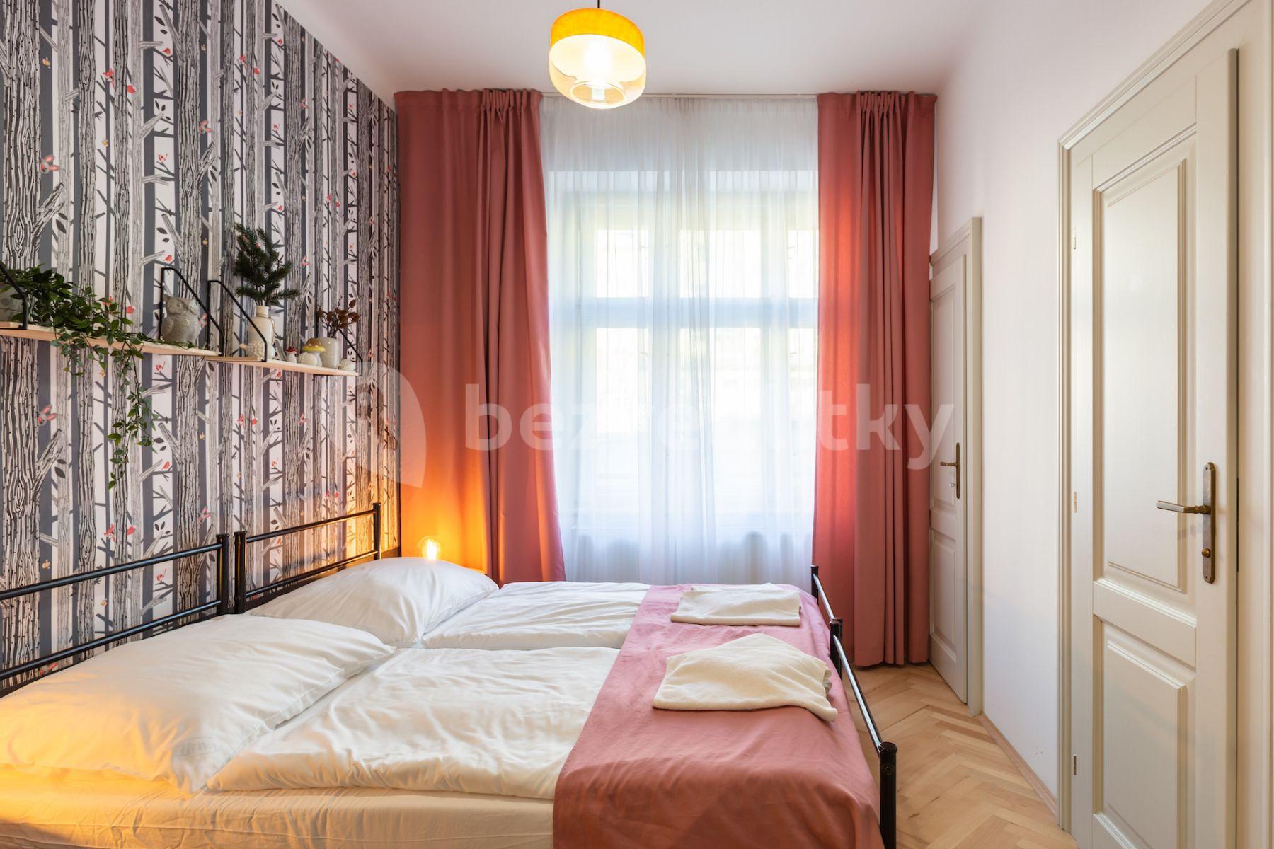 2 bedroom with open-plan kitchen flat to rent, 90 m², Blanická, Prague, Prague