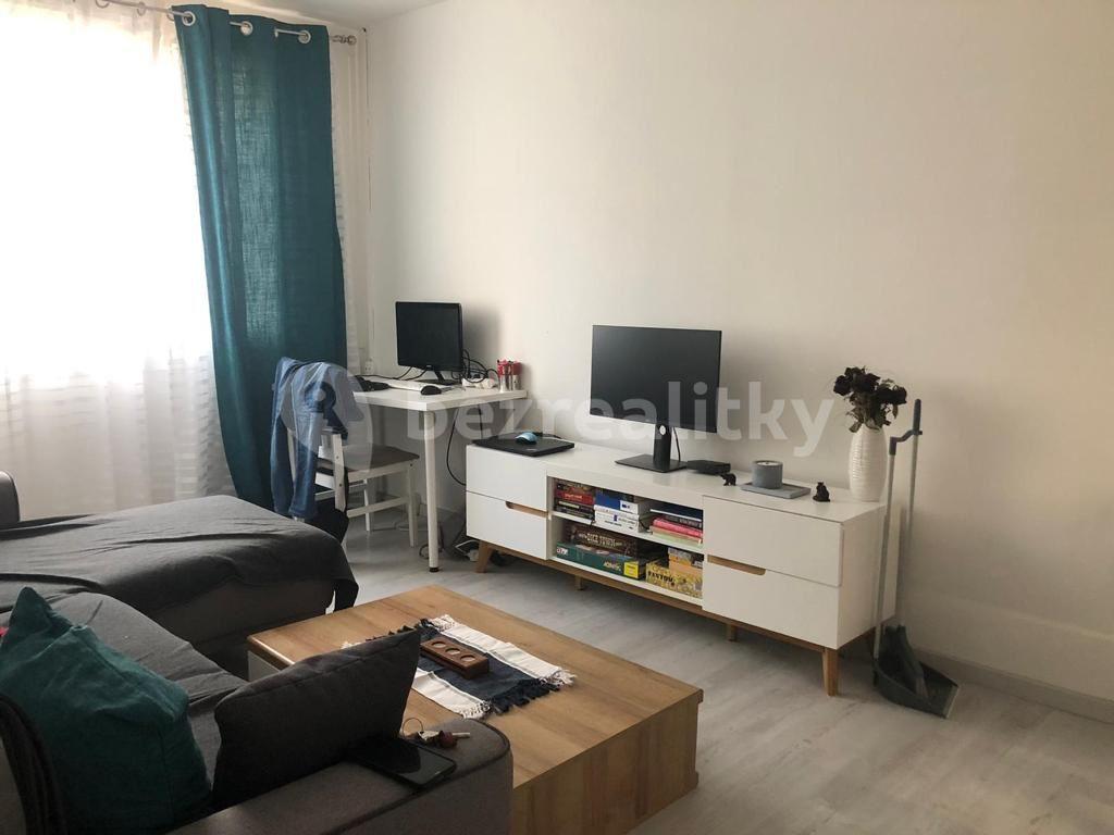 1 bedroom with open-plan kitchen flat for sale, 39 m², Jetelová, Prague, Prague