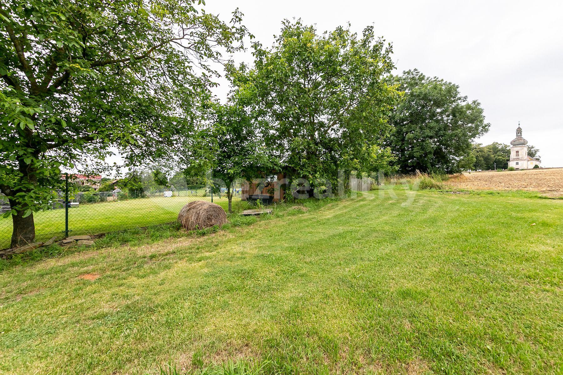 plot for sale, 1,800 m², Podveky, Podveky, Středočeský Region