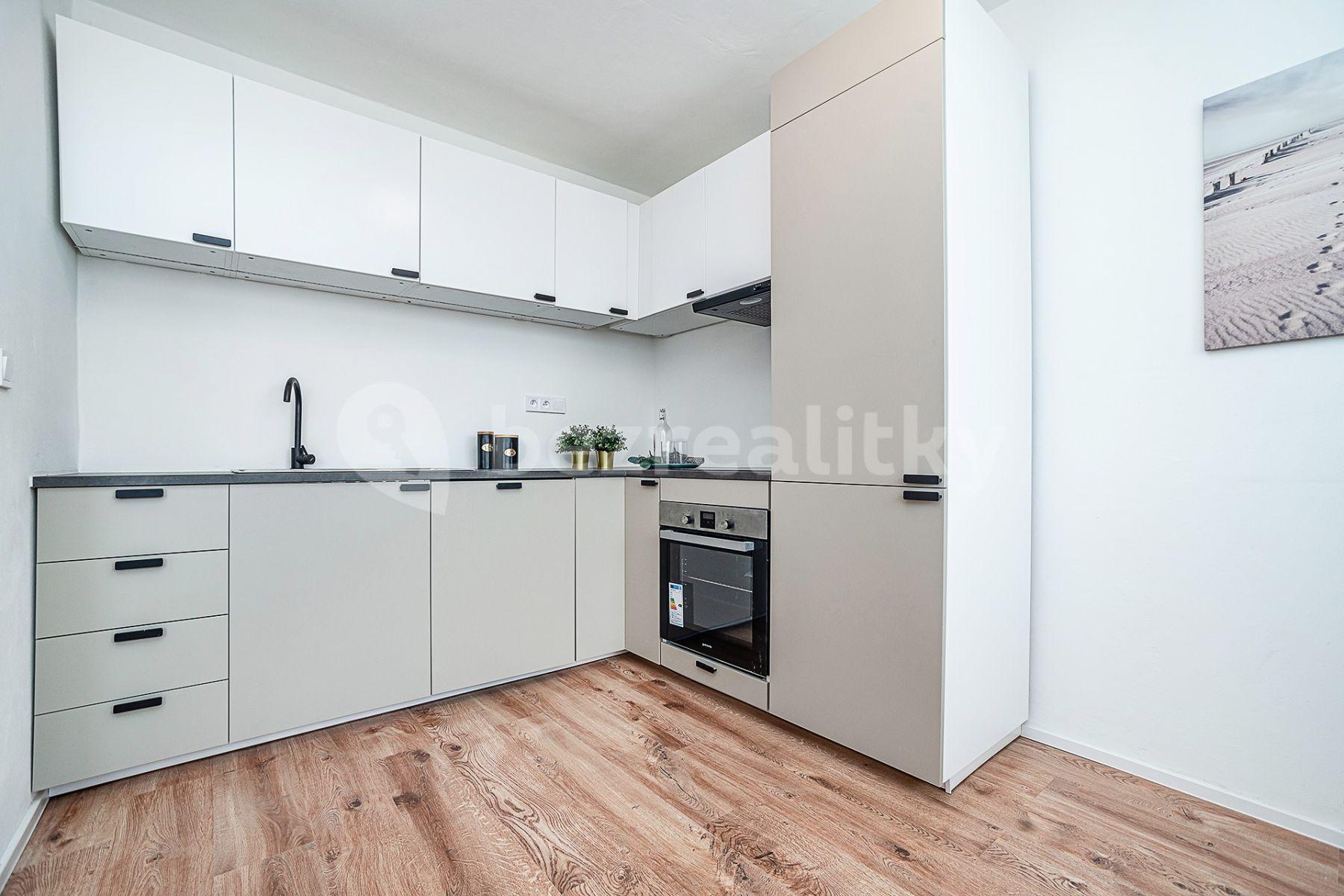 3 bedroom flat for sale, 69 m², Štúrova, Prague, Prague