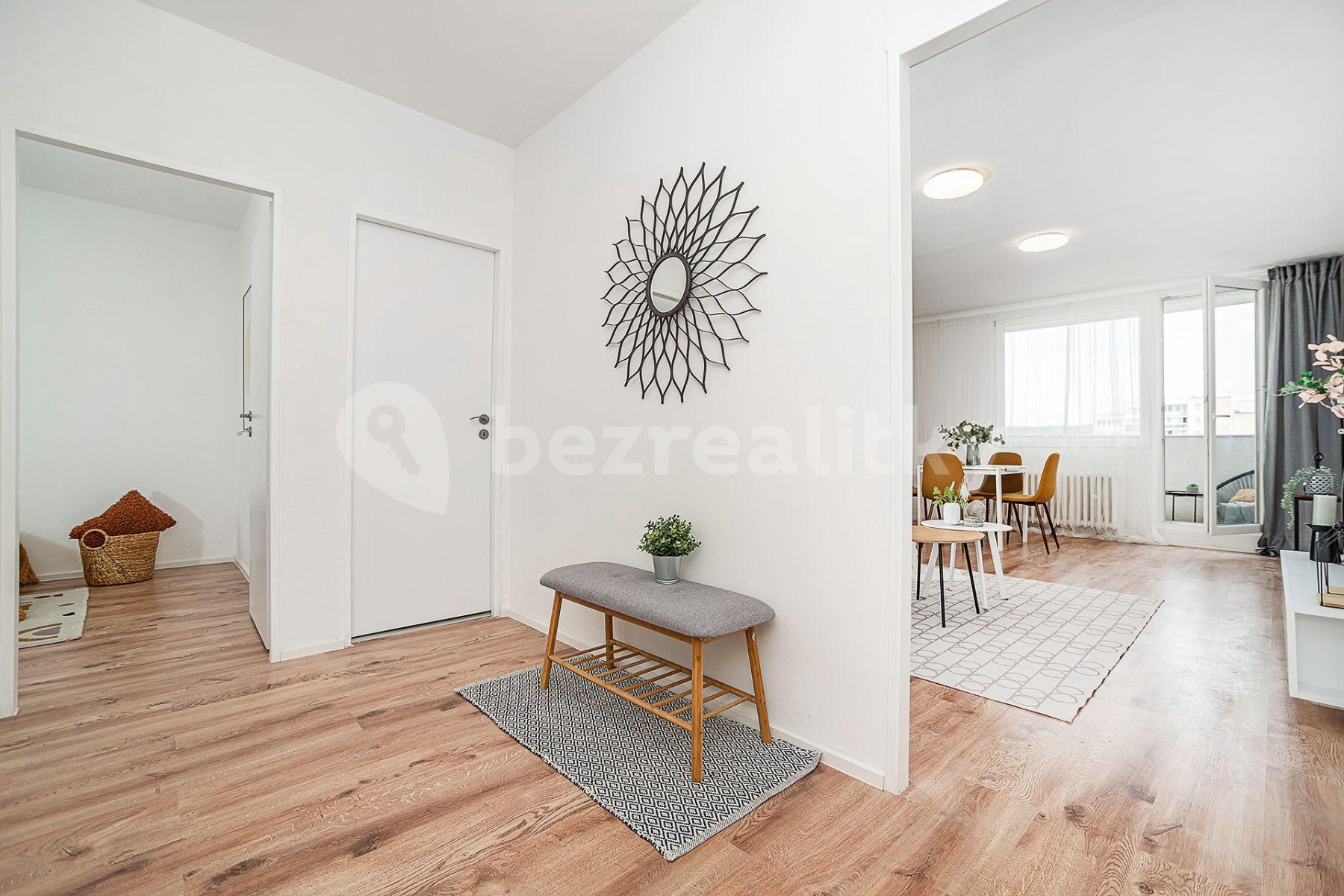 3 bedroom flat for sale, 69 m², Štúrova, Prague, Prague