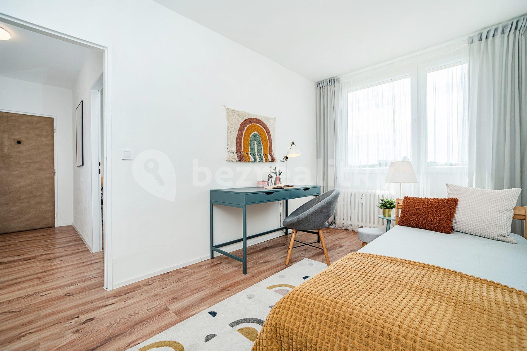 3 bedroom flat for sale, 69 m², Štúrova, Prague, Prague