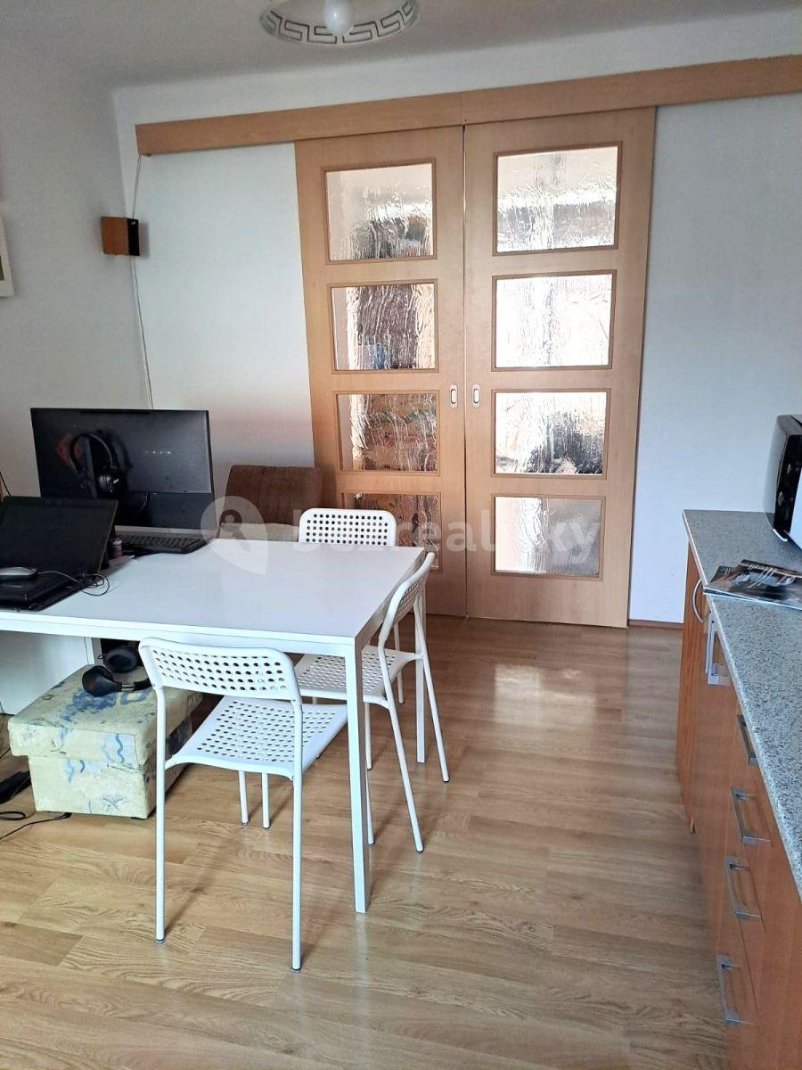 2 bedroom flat for sale, 54 m², Lhotecká, Mníšek pod Brdy, Středočeský Region