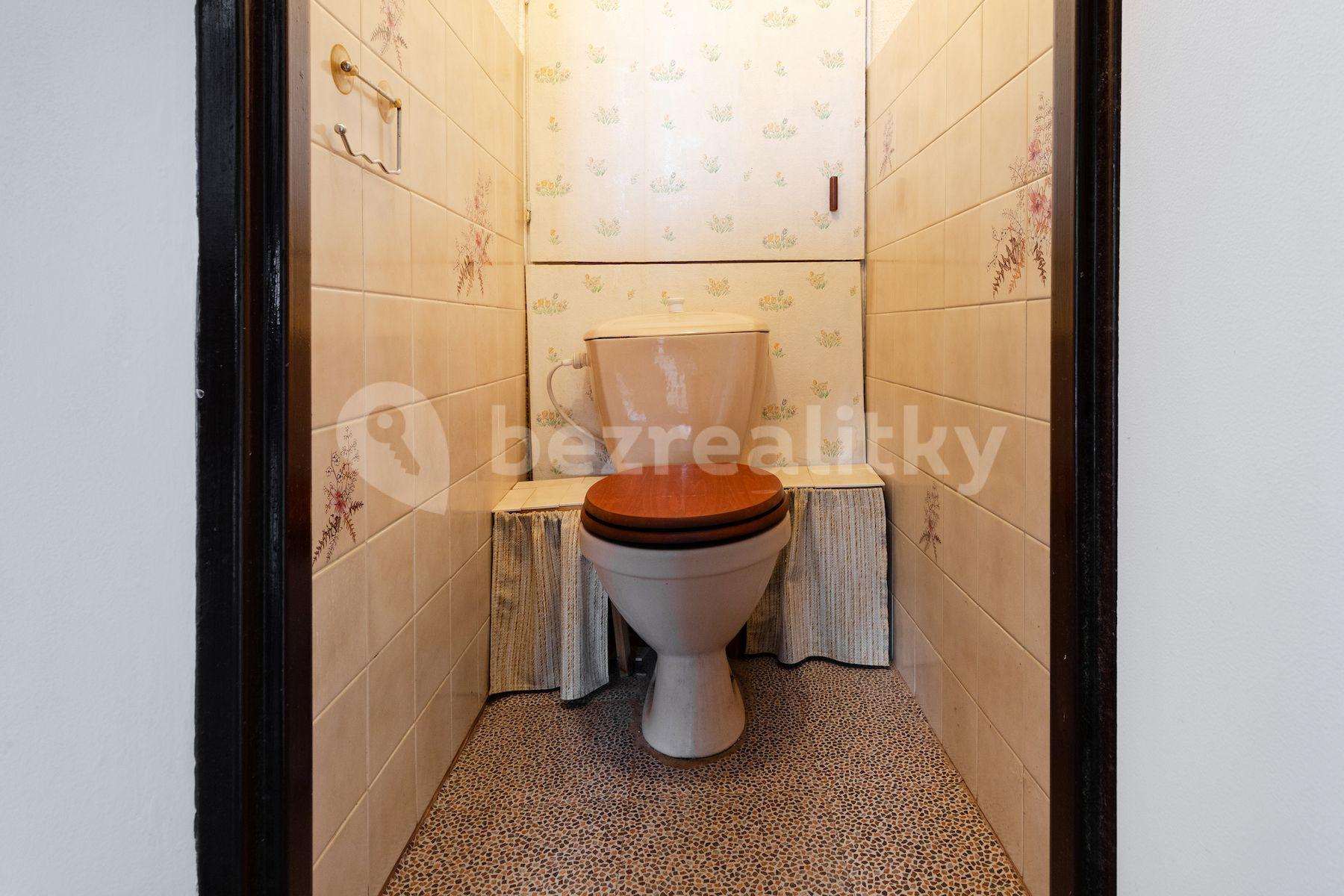 3 bedroom flat for sale, 70 m², Střekovská, Prague, Prague