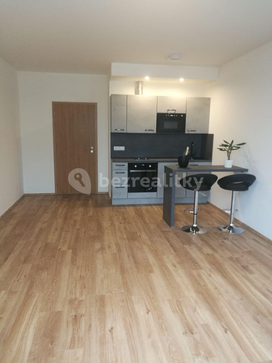 Studio flat for sale, 34 m², Kryšpínova, Prague, Prague