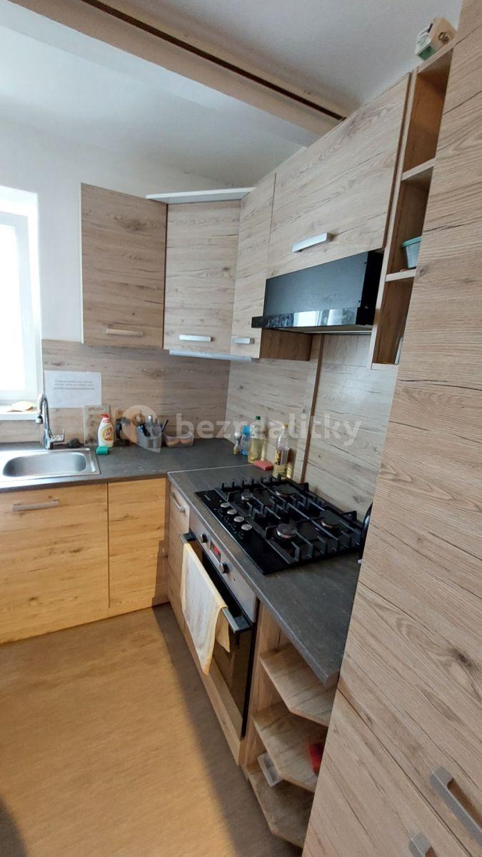 2 bedroom with open-plan kitchen flat to rent, 58 m², Stochovská, Prague, Prague