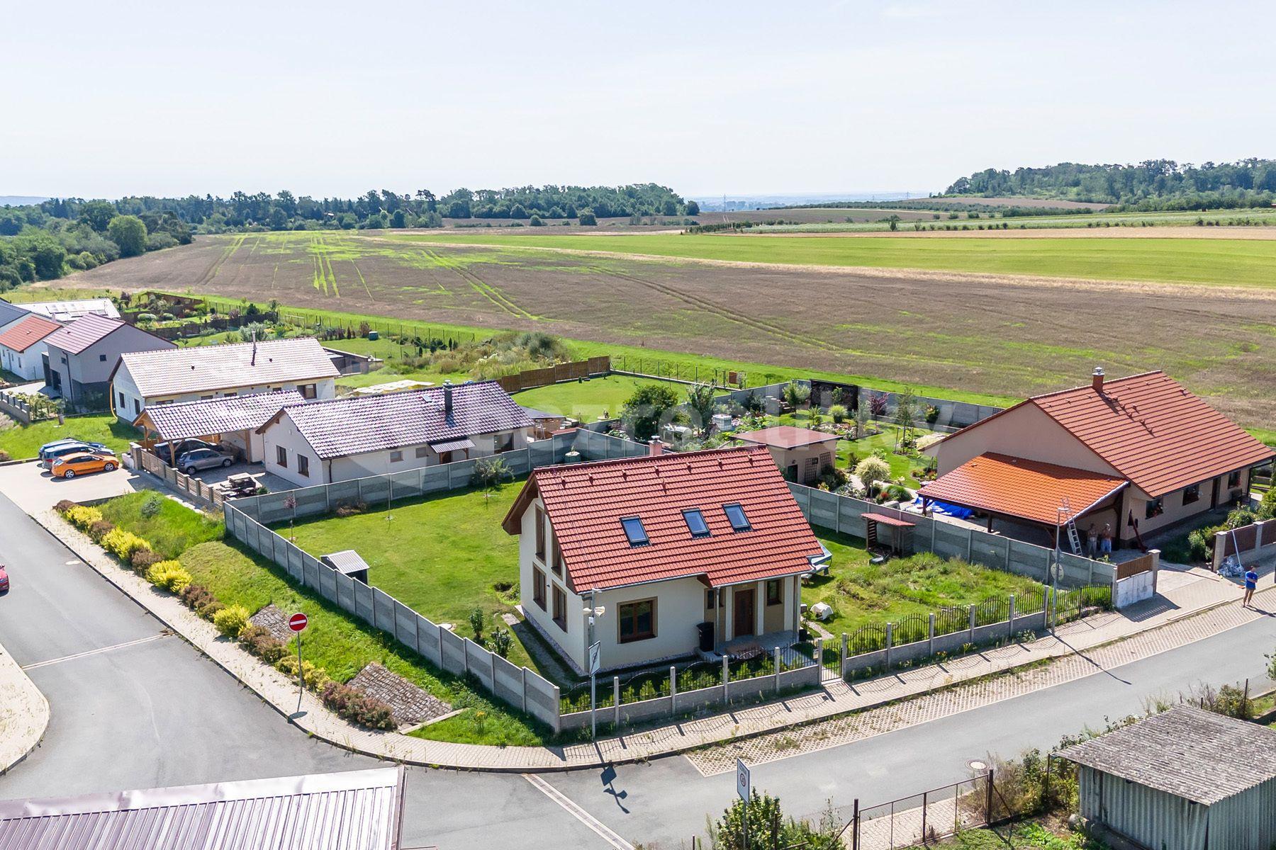 house for sale, 122 m², U Lékárny, Horní Beřkovice, Ústecký Region