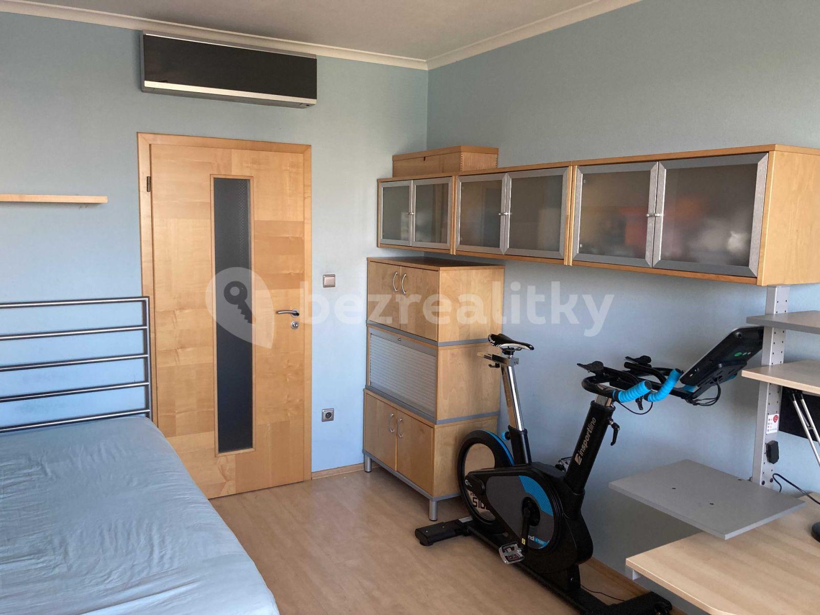 3 bedroom with open-plan kitchen flat for sale, 128 m², U Soudu, Ostrava, Moravskoslezský Region