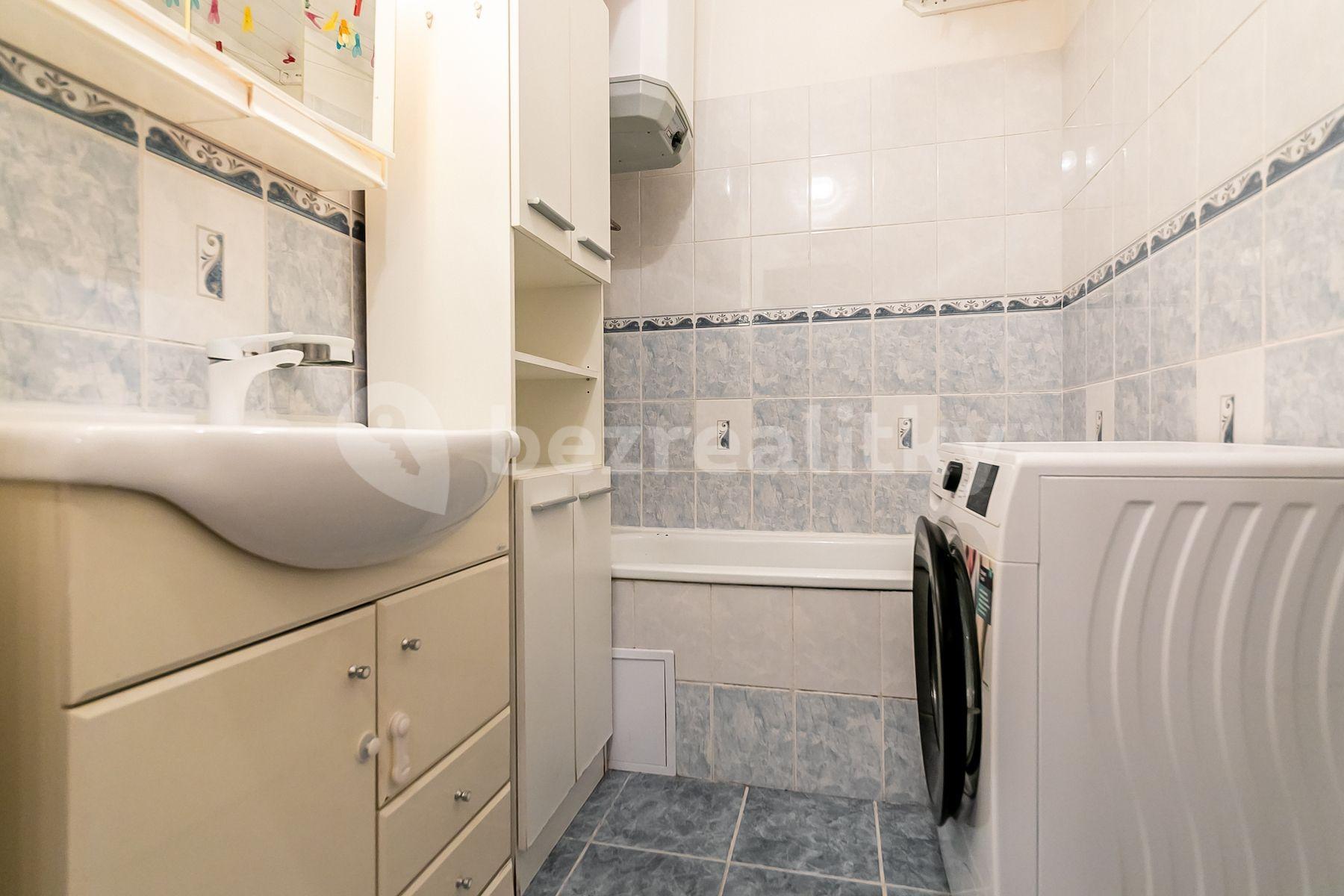 2 bedroom flat for sale, 54 m², U Výstaviště, Prague, Prague