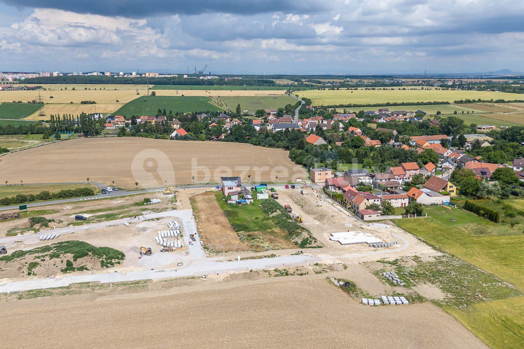 plot for sale, 2,100 m², Dolany, Dolany, Středočeský Region