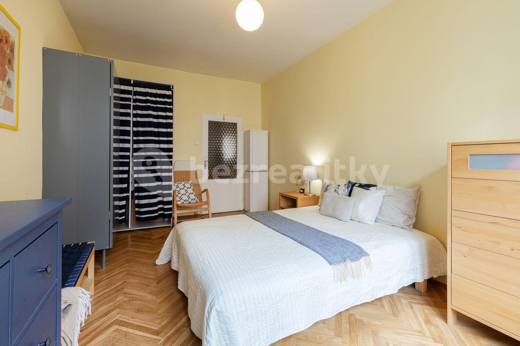 2 bedroom with open-plan kitchen flat for sale, 77 m², Vinohradská, Prague, Prague