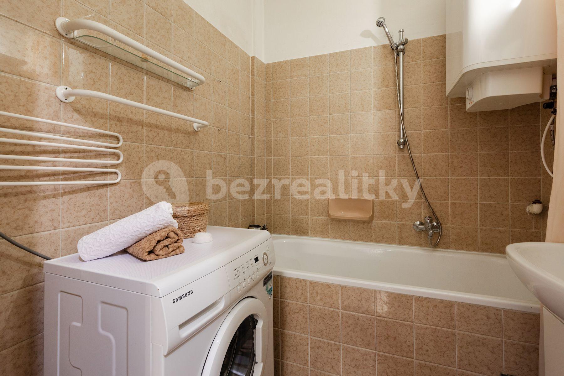 2 bedroom with open-plan kitchen flat for sale, 77 m², Vinohradská, Prague, Prague