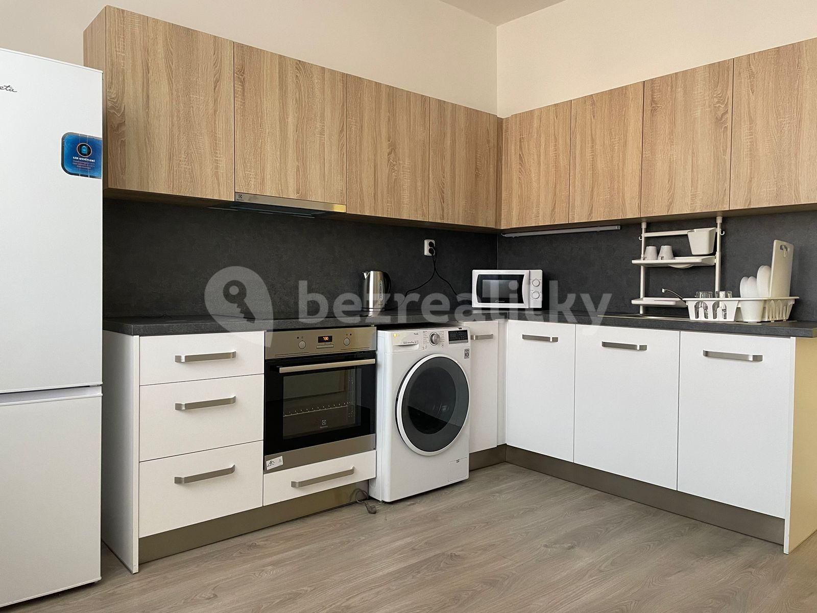 2 bedroom flat to rent, 60 m², 28. října, Ostrava, Moravskoslezský Region