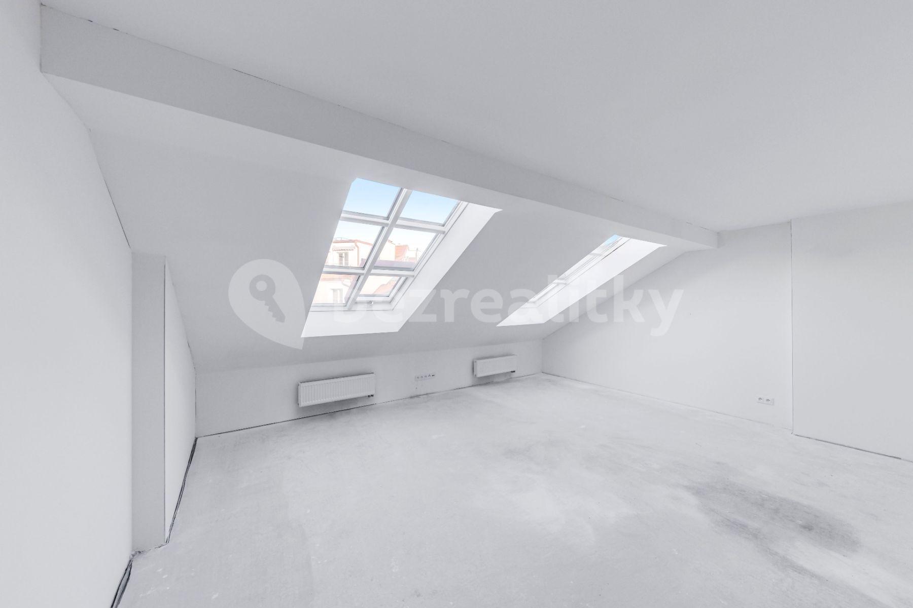 2 bedroom with open-plan kitchen flat for sale, 90 m², Na Výšinách, Prague, Prague